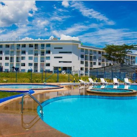 Apartamento Cerca Parque Del Cafe Con Piscina 몬테네그로 외부 사진