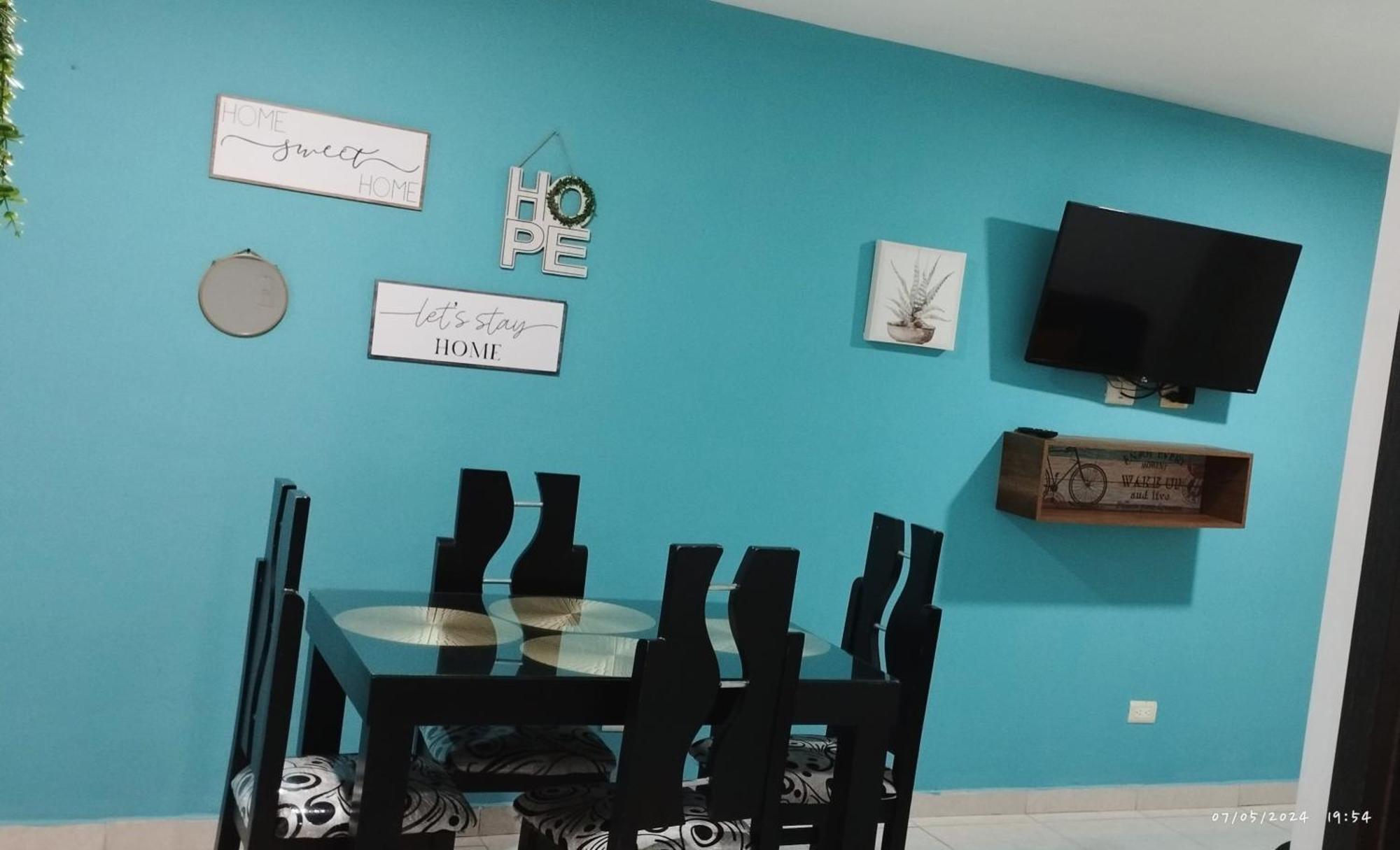 Apartamento Cerca Parque Del Cafe Con Piscina 몬테네그로 외부 사진