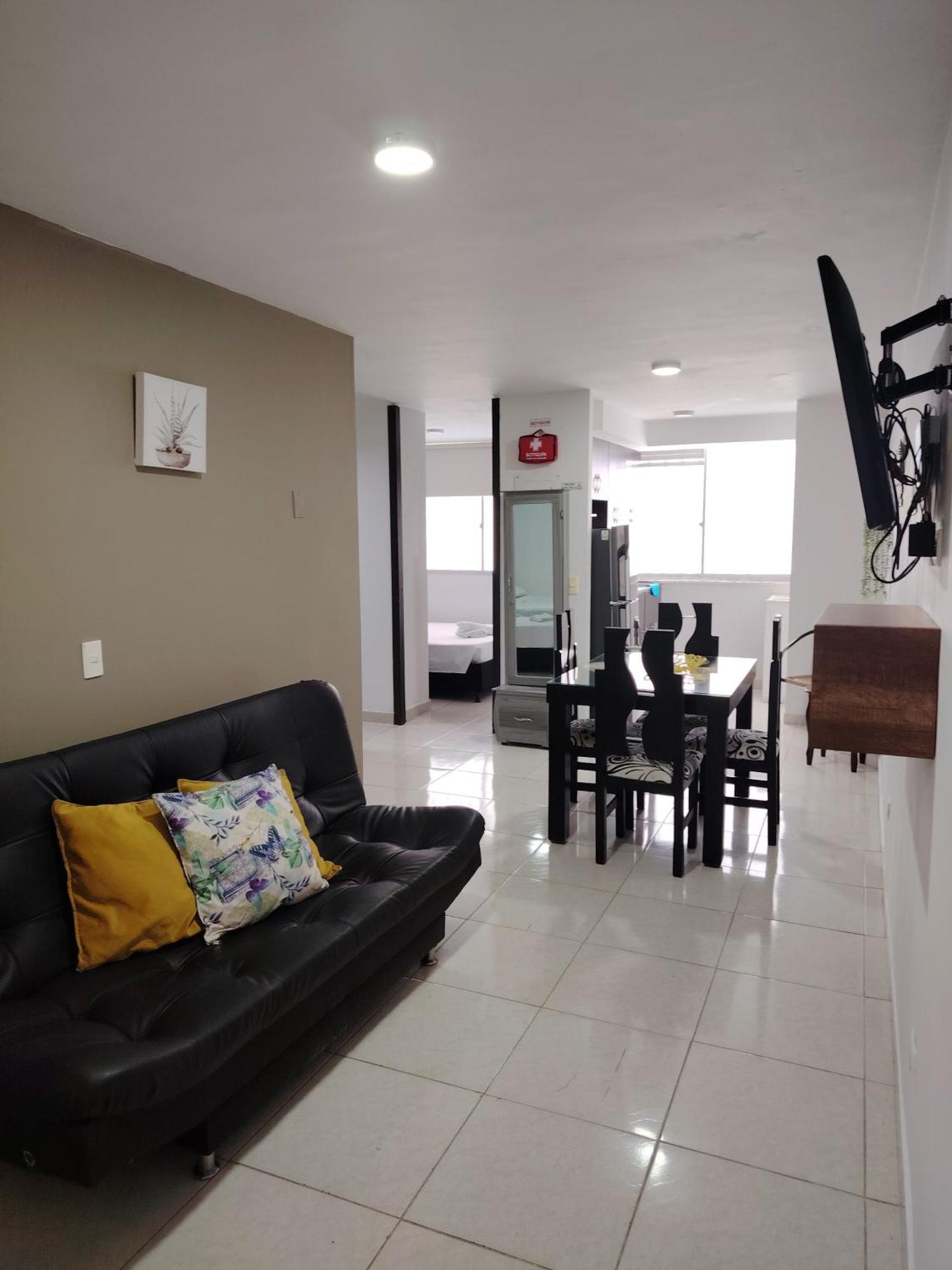 Apartamento Cerca Parque Del Cafe Con Piscina 몬테네그로 외부 사진